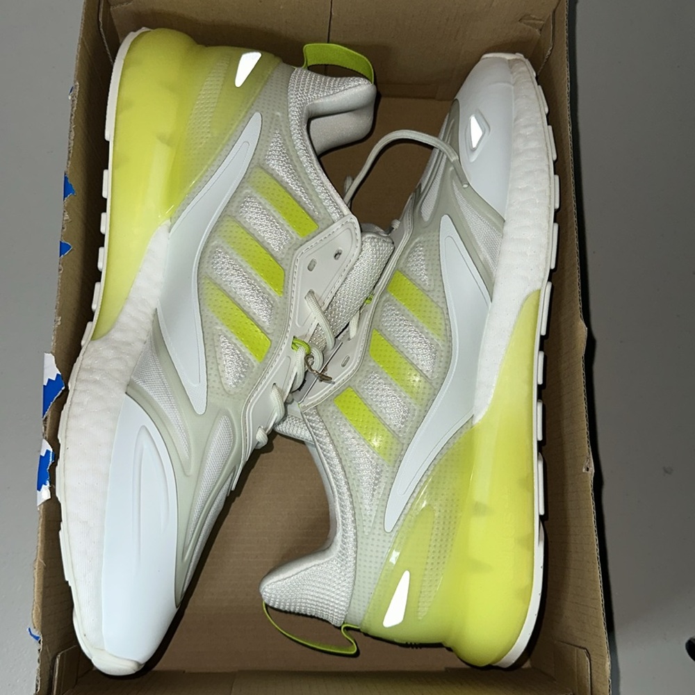 ADIDAS ZX 2K BOOST 2.0 NEW, size 13, very comfy, last one! GZ7734